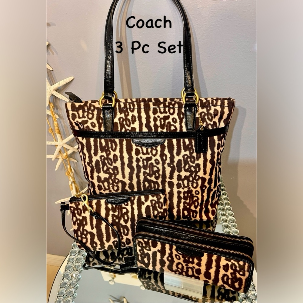 Coach 3 Pc Set EUC Bag, Wristlet &Wallet Patent Leather Trim&Canvas AnimalPrint